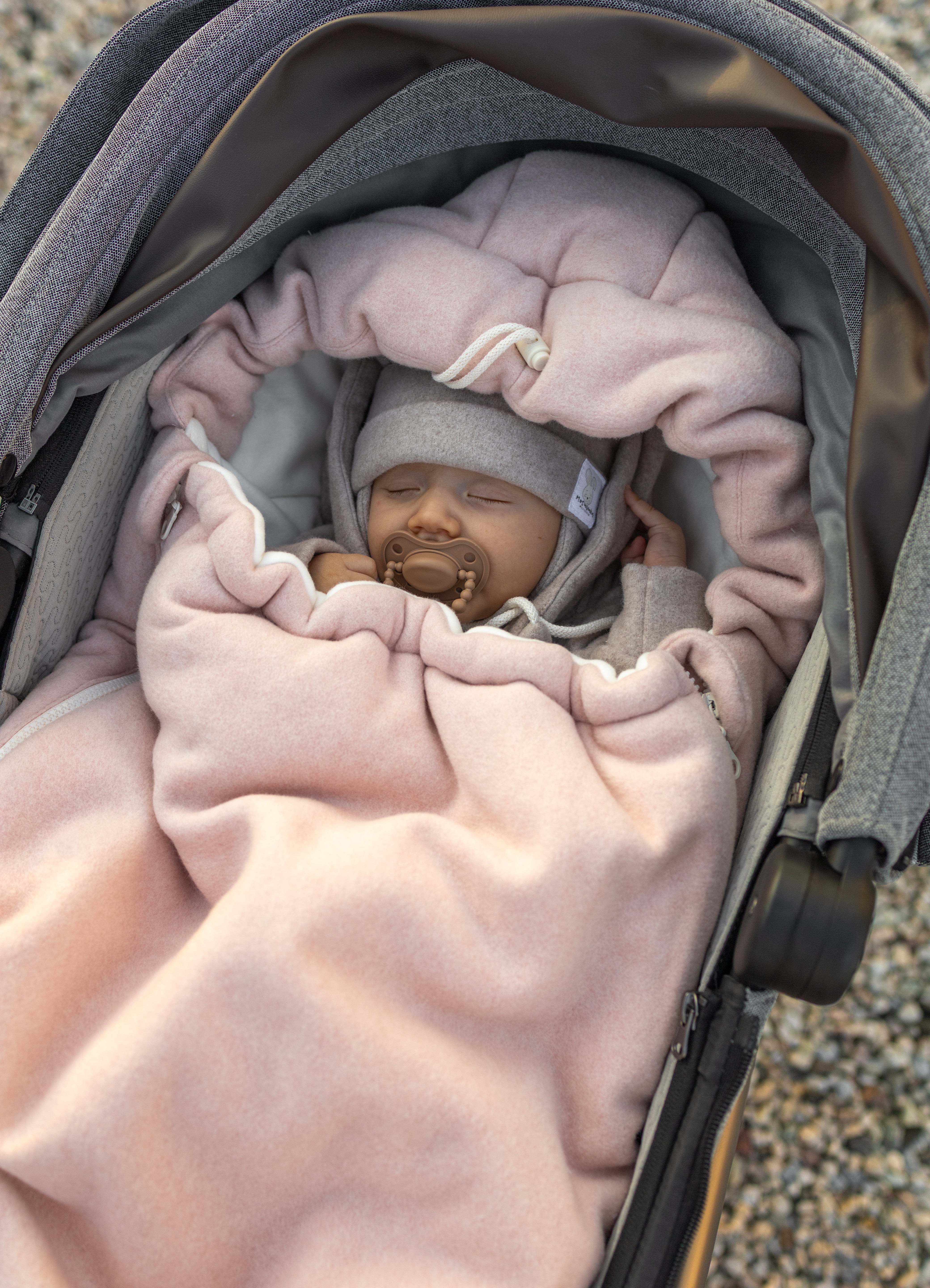 Keep your baby cozy year-round with our 3-in-1 Footmuff – Organic Cotton Baby Stroller Blanket. Soft, breathable, and perfect for strollers. CocoMi Boutique.