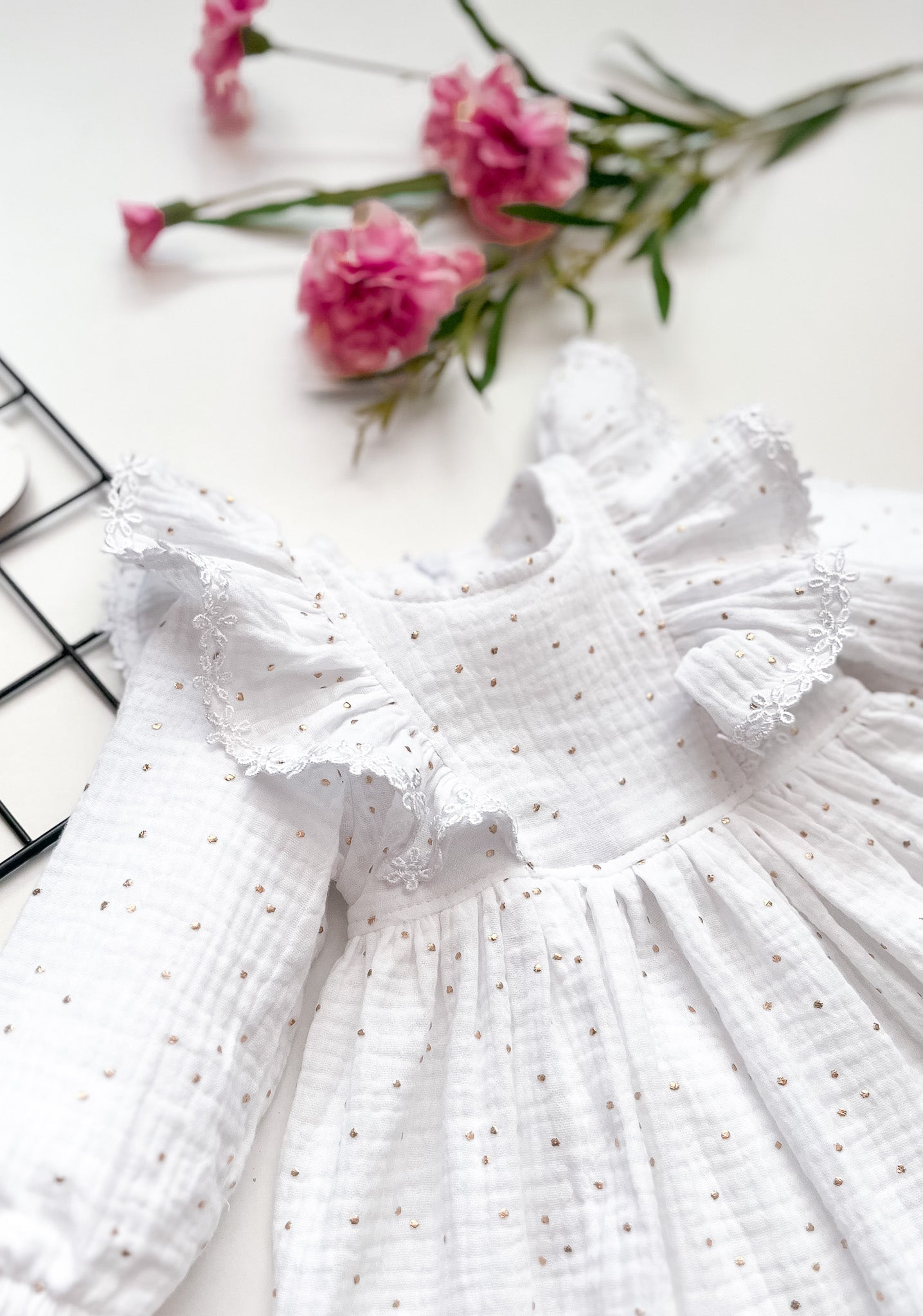 Dress your little one in our White Dream Dress. Soft, elegant, and perfect for special occasions or baby showers. White Dream Dress – Adorable Baby Outfit
