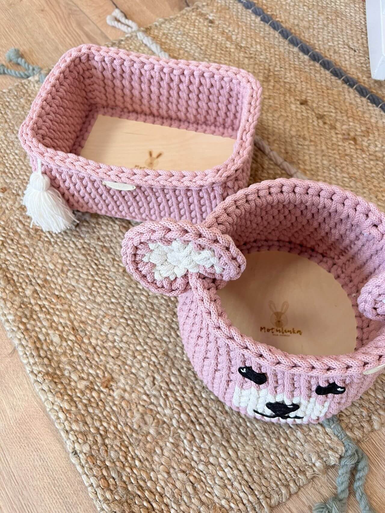 Discover the Teddy Bear Basket Set at CocoMi Boutique – adorable, soft, and perfect for organizing your baby’s essentials. Stylish, safe, and crafted with care for your little one.