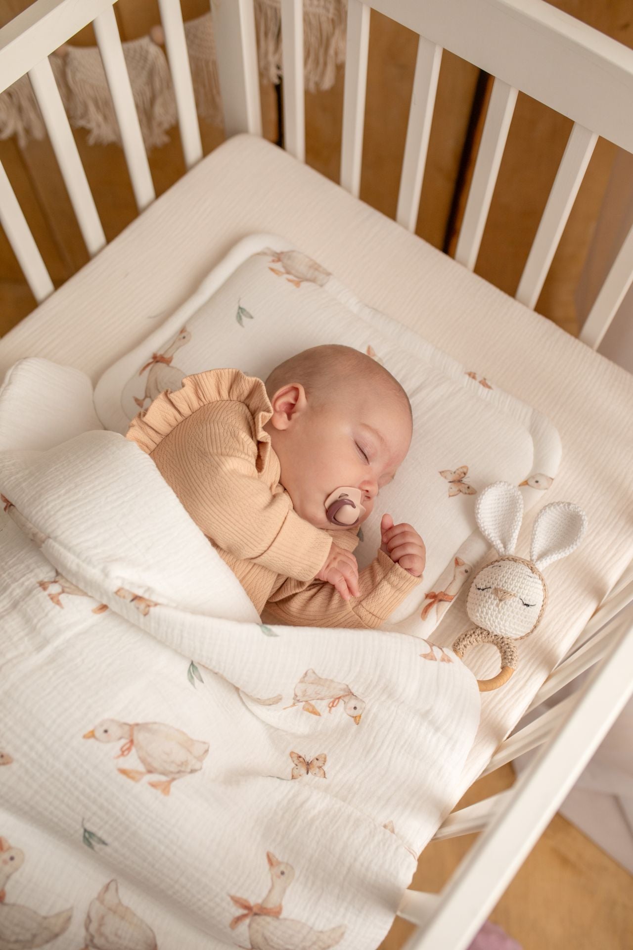 Discover our Muslin Bedding collection. Lightweight, breathable, and gentle on baby’s skin, perfect for cozy naps and peaceful sleep.