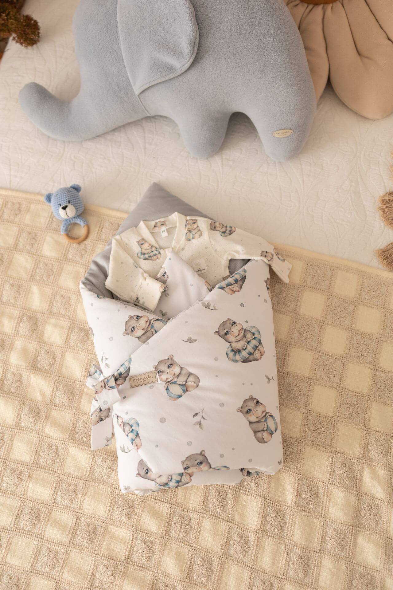 Wrap your baby in luxury with our Organic Cotton Swaddle Blanket. Made with 100% premium cotton, soft velvet lining & hypoallergenic fill.