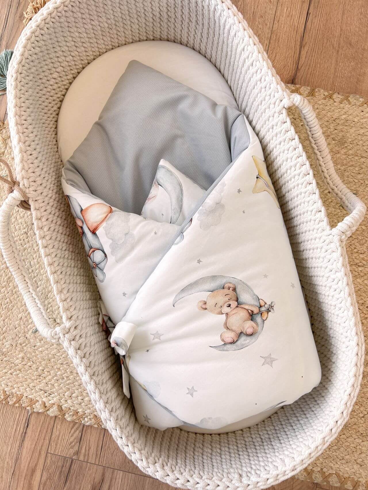Wrap your baby in luxury with our Organic Cotton Swaddle Blanket. Made with 100% premium cotton, soft velvet lining & hypoallergenic fill.