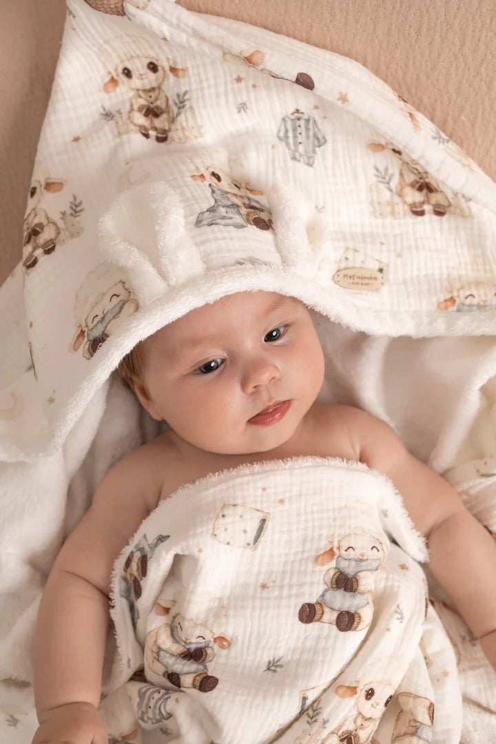 No More Loose Blankets with These Top Muslin Swaddle Sets
