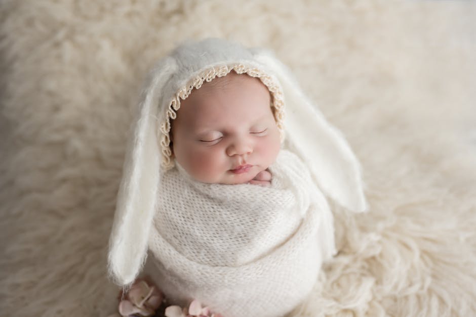 From Cuddles to Comfort: Finding the Perfect Newborn Blanket