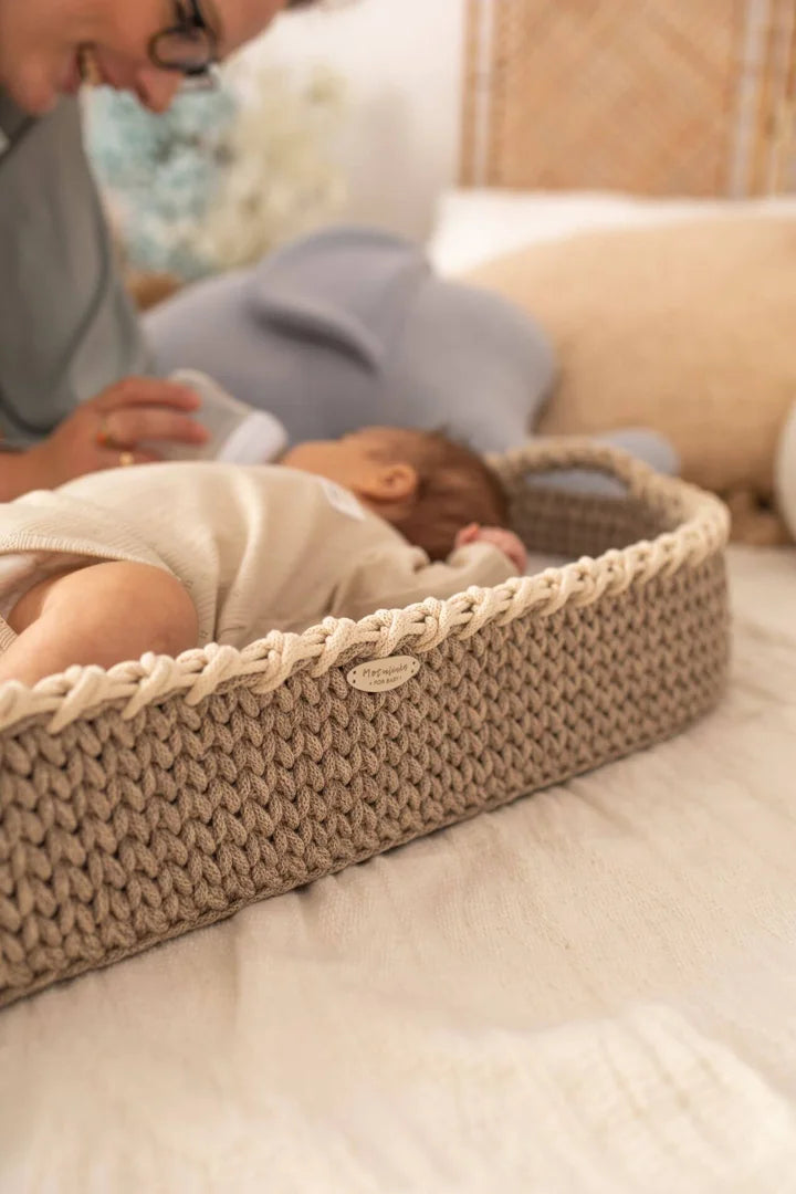 The Ultimate First Time Newborn Nest Checklist for New Parents