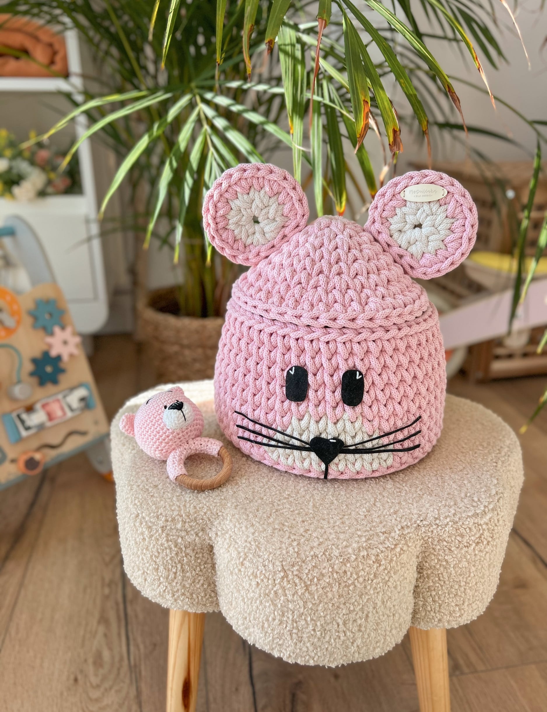 Organize your nursery with our Charming Mouse Basket. Cute, practical, and perfect for storing toys, blankets, and baby essentials.