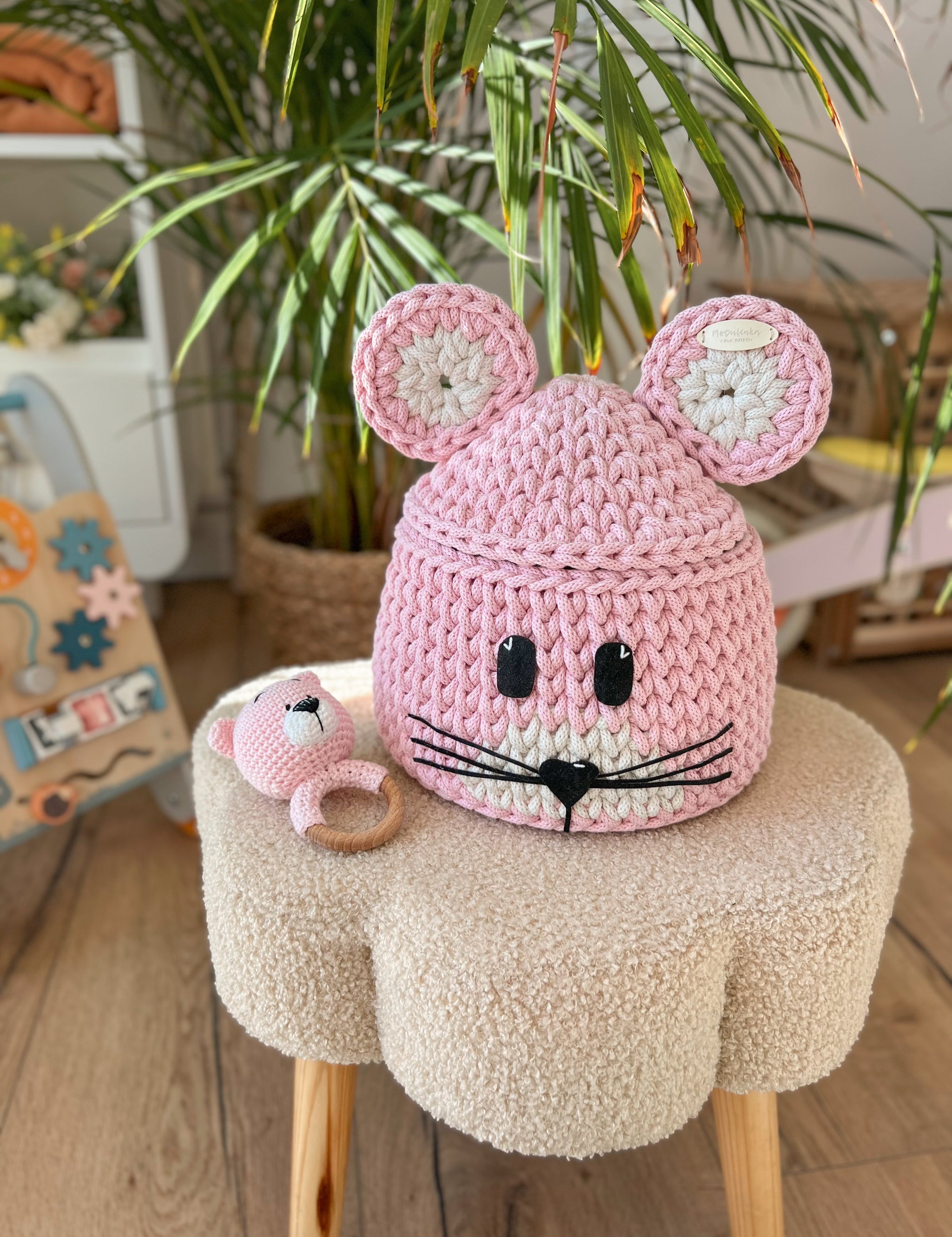 Organize your nursery with our Charming Mouse Basket. Cute, practical, and perfect for storing toys, blankets, and baby essentials.