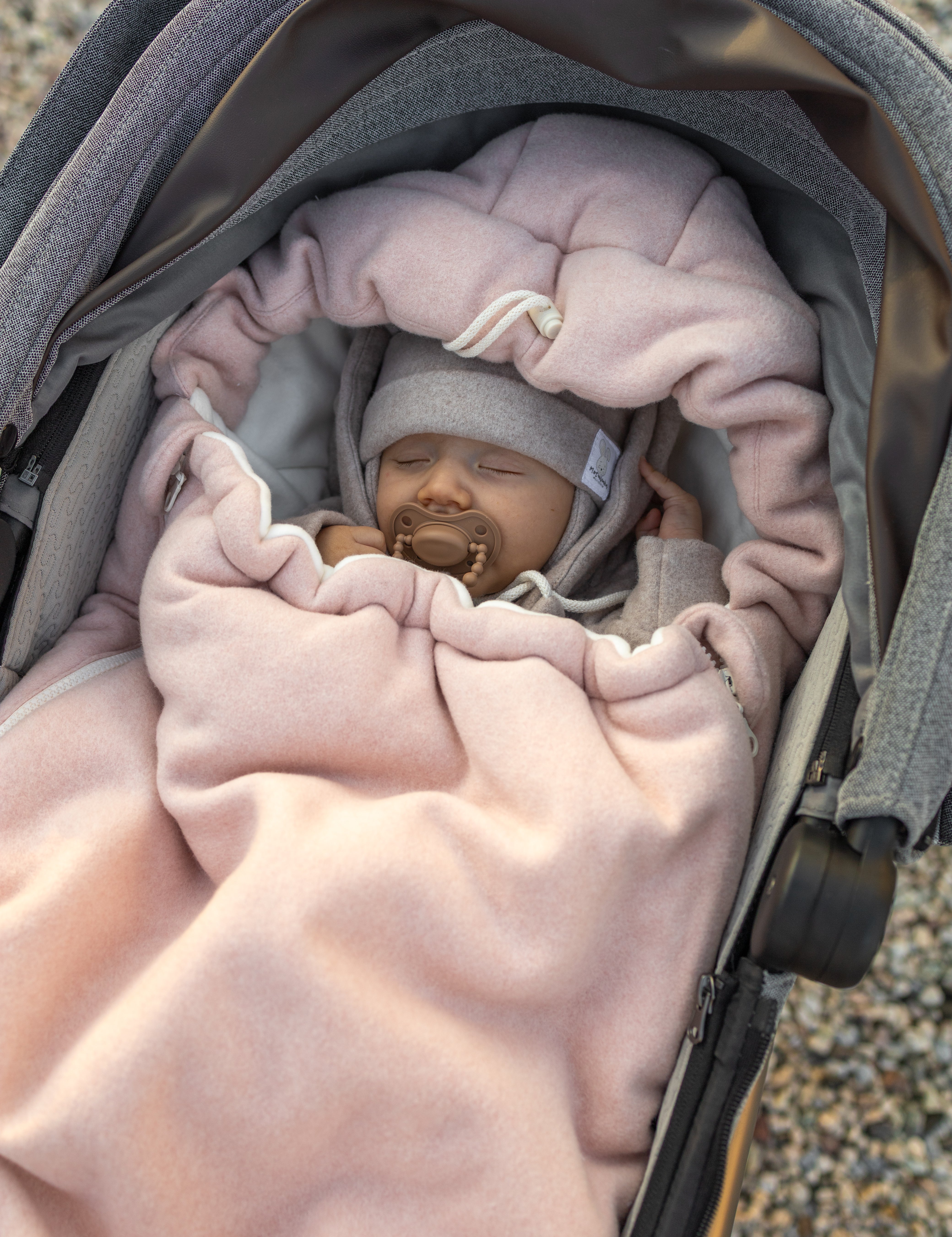 Keep your baby cozy year-round with our 3-in-1 Footmuff – Organic Cotton Baby Stroller Blanket. Soft, breathable, and perfect for strollers. CocoMi Boutique.