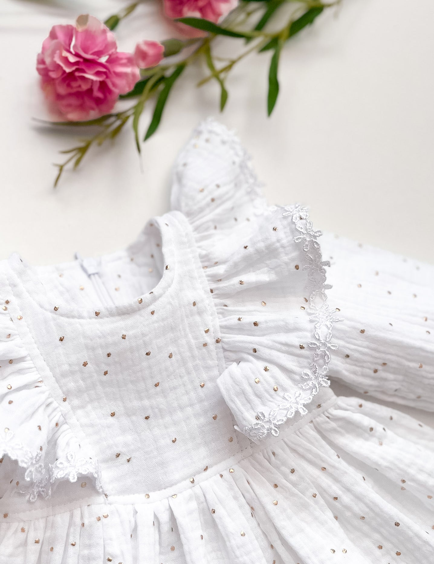White Dream Dress Adorable Baby Outfit White Dream Dress Adorable Baby Outfit