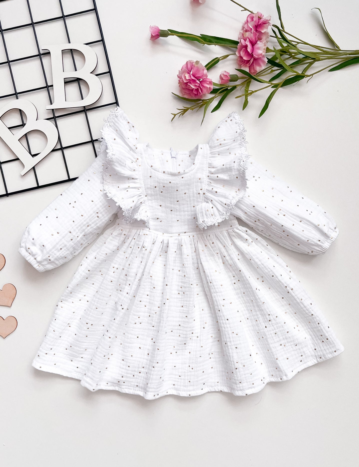 White Dream Dress Adorable Baby Outfit 9-12M White Dream Dress Adorable Baby Outfit 9-12M