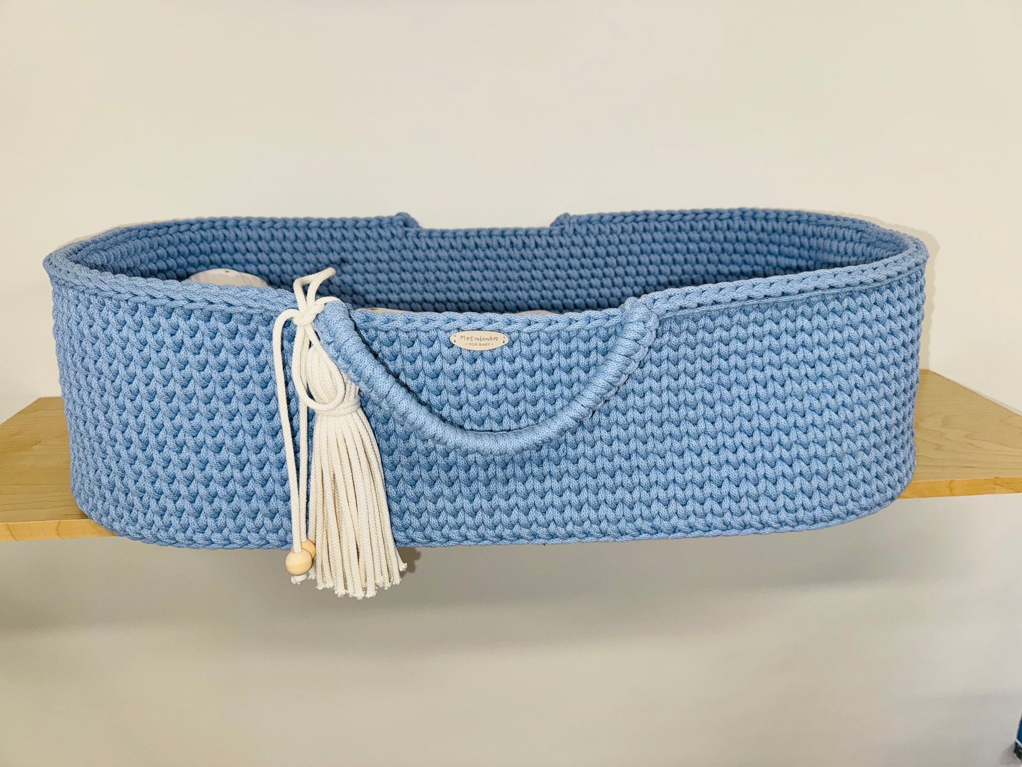 Wrap your baby in comfort with our Elegant Crochet Moses Basket. Handmade, soft, and durable, perfect for safe and stylish newborn sleep.