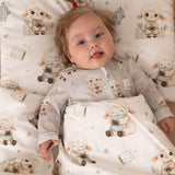 Discover our Large Bedding collection, crafted for comfort and safety, ensuring a peaceful night's sleep for your baby.