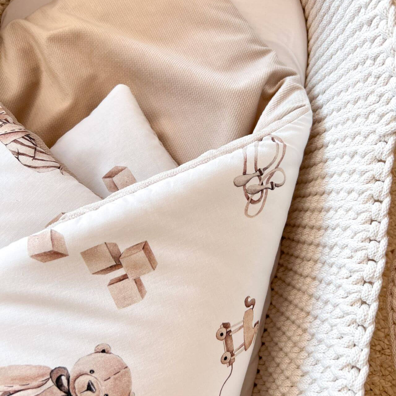Wrap your baby in luxury with our Organic Cotton Swaddle Blanket. Made with 100% premium cotton, soft velvet lining & hypoallergenic fill.