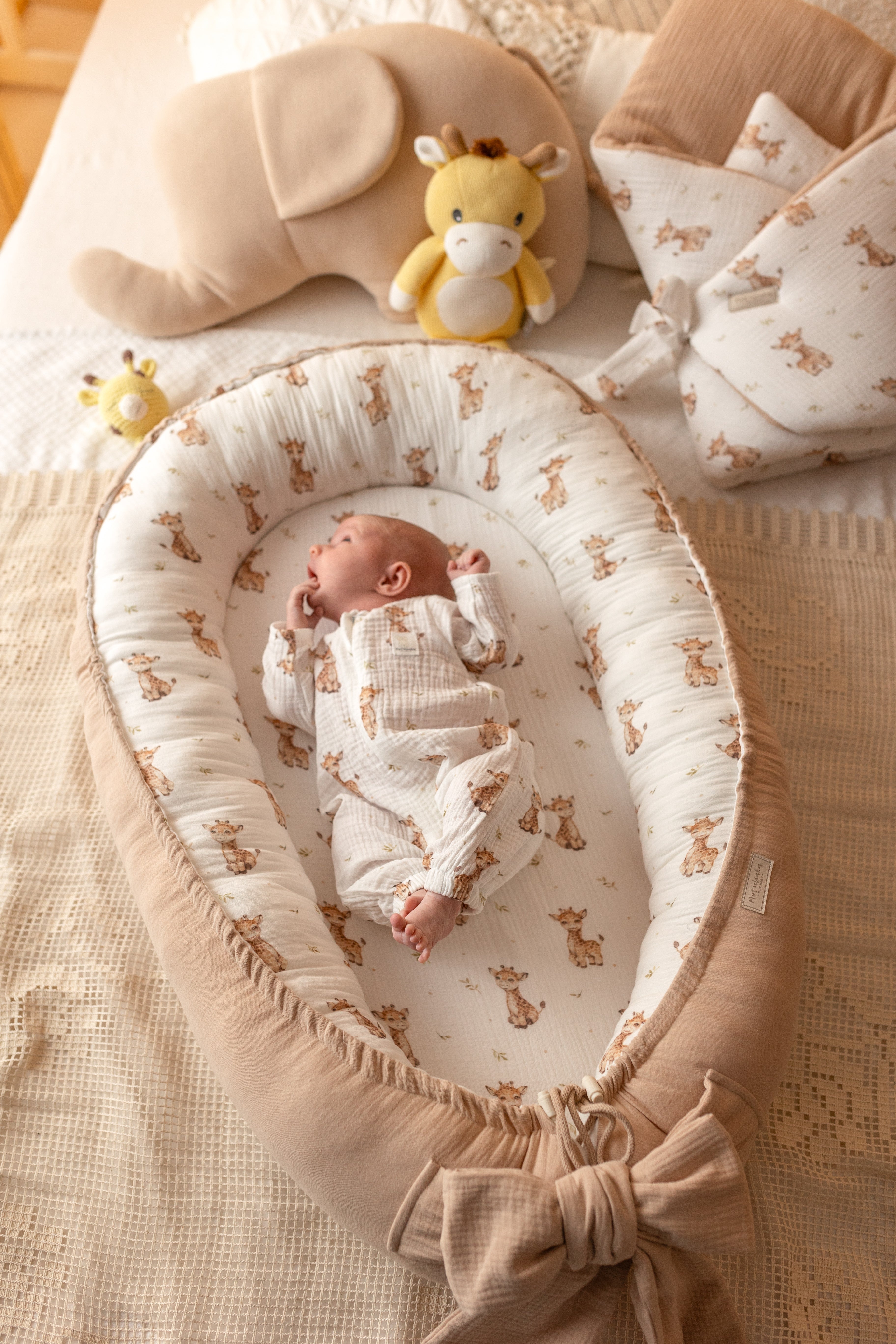 Premium Baby Nest Cozy Safe Sleep for Babies Giraffe Dreams